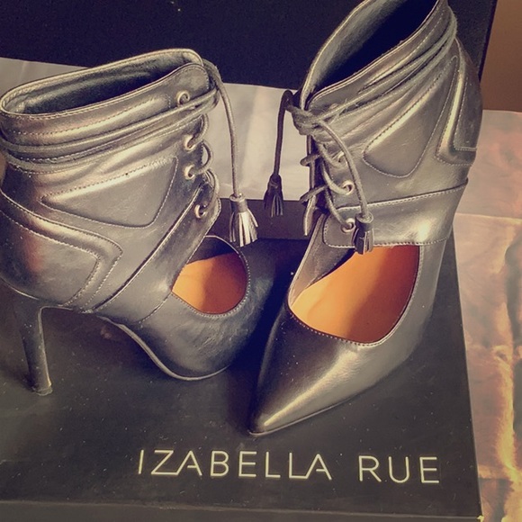Izabella rue heals - Picture 1 of 4